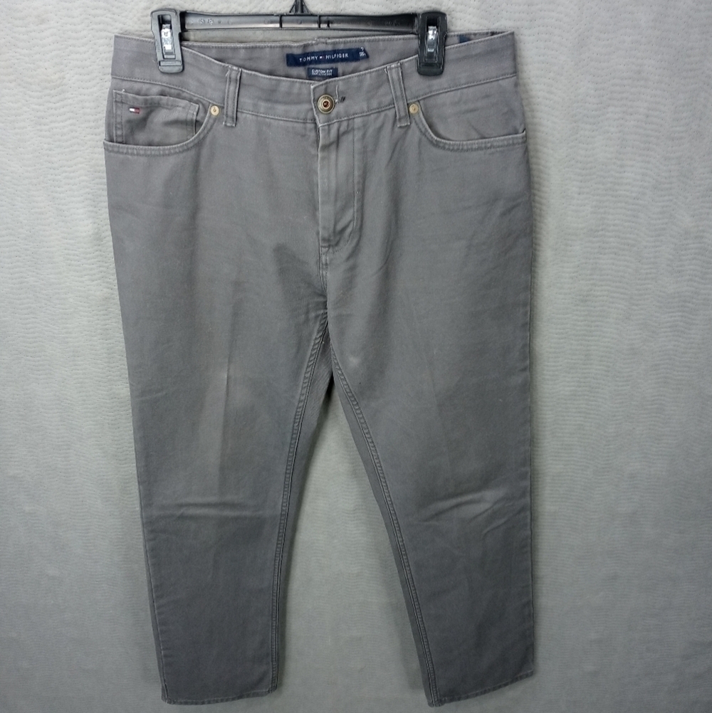 Tommy Hilfiger Custom Fit men's gray jeans sz 32x32. Actual 34x32. Rise 11". 295